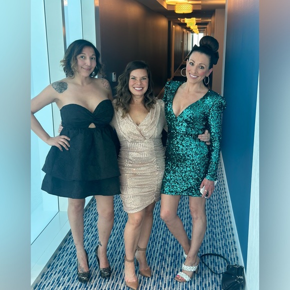 Lulus XS Sequin Dress - Picture 2 of 4